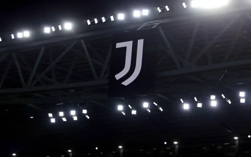 مانشستر يونايتد يزاحم جلطة سراي على صفقة يوفنتوس الفاشلة